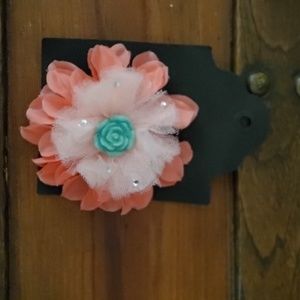 Cute vintage hair accessorie perfect for headbands